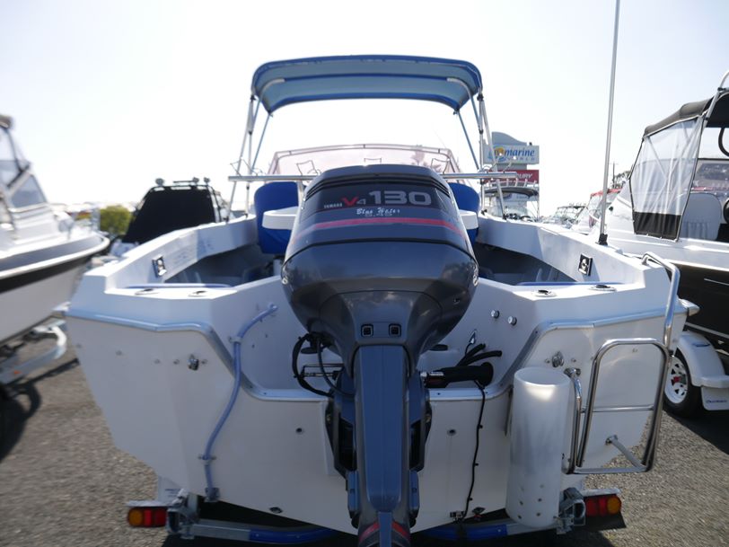 Streaker 5.45 Blue Water - Cabin Boat Streaker 5.45 Blue Water - Cabin Boat