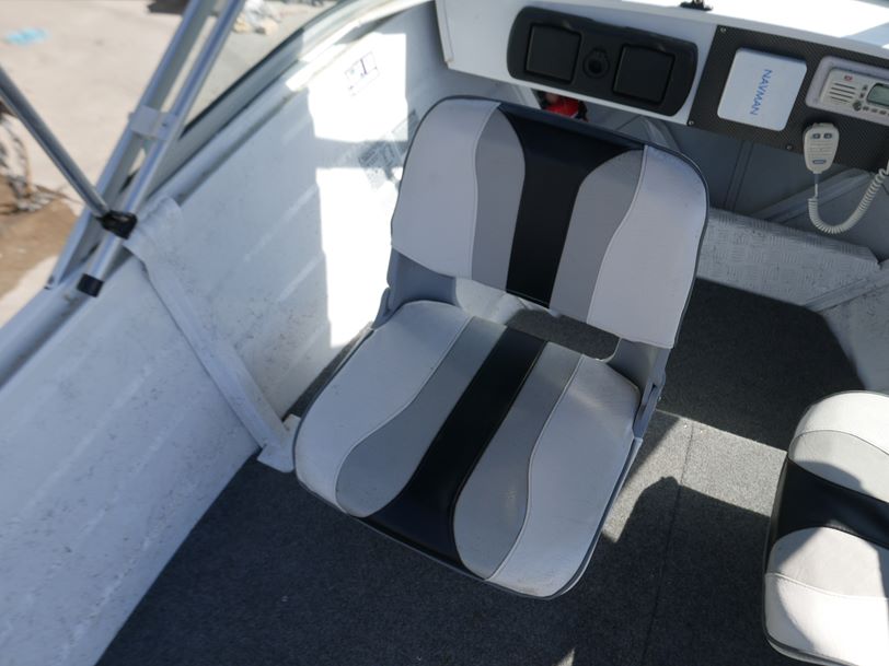 Quintrex 430 Estuary Angler - Runabout Quintrex 430 Estuary Angler - Runabout