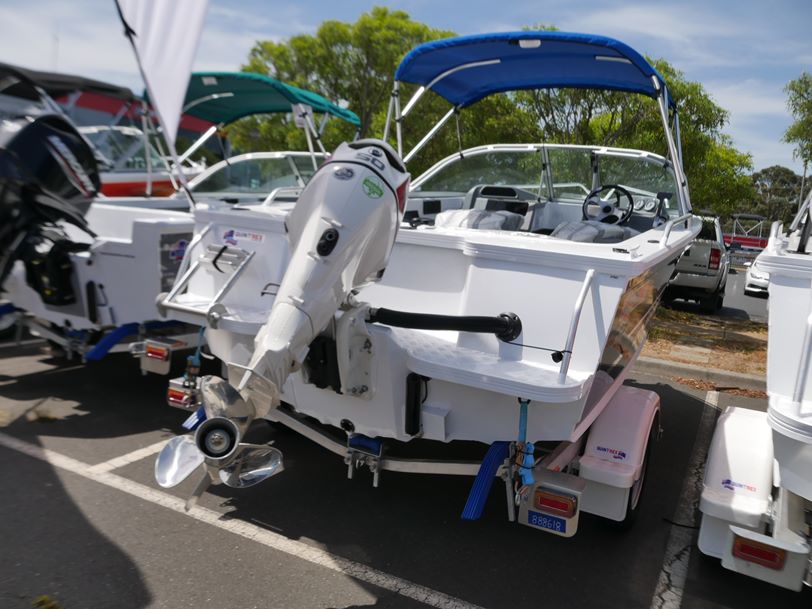 Quintrex 430 Fishabout Pro - Runabout Quintrex 430 Fishabout Pro - Runabout