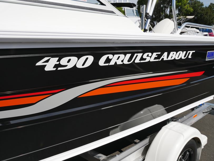 Quintrex 490 Cruiseabout - Bow Rider Quintrex 490 Cruiseabout - Bow Rider