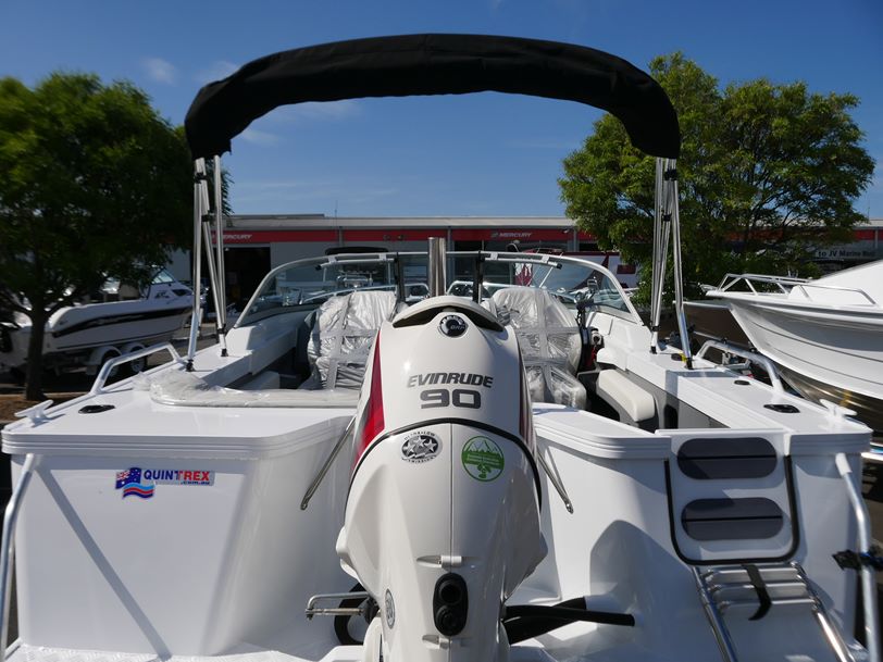 Quintrex 490 Cruiseabout - Bow Rider Quintrex 490 Cruiseabout - Bow Rider