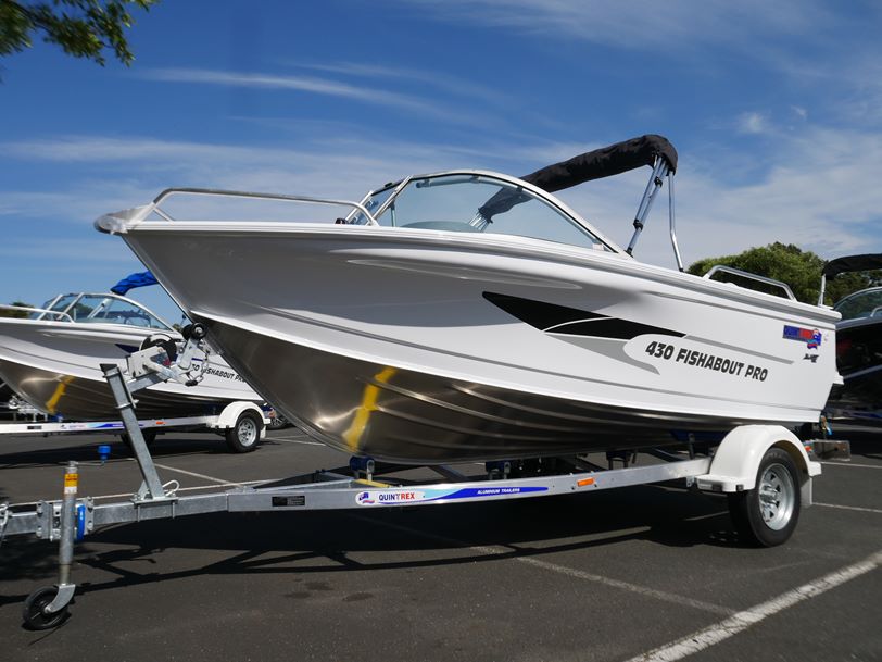Quintrex 430 Fishabout Pro - Runabout Quintrex 430 Fishabout Pro - Runabout