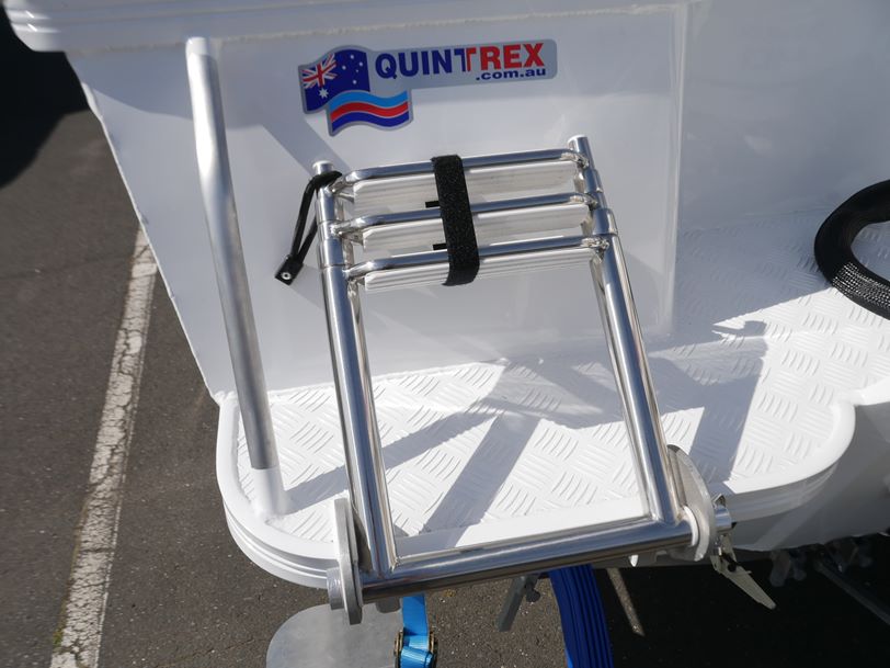 Quintrex 430 Fishabout Pro - Runabout Quintrex 430 Fishabout Pro - Runabout