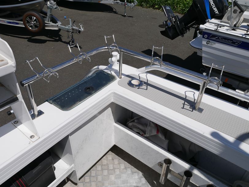 Yellowfin 6100C Cabin Boat Yellowfin 6100C Cabin Boat