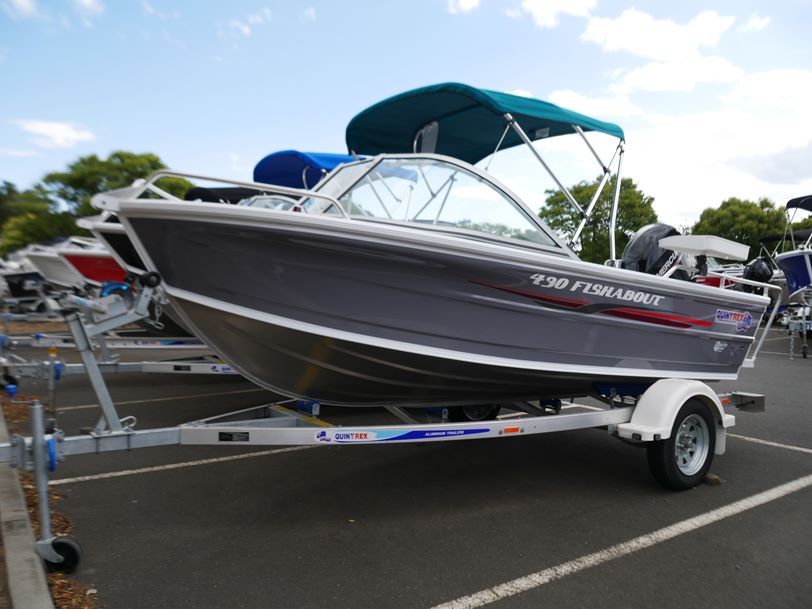 Quintrex 430 Fishabout - Runabout Quintrex 430 Fishabout - Runabout