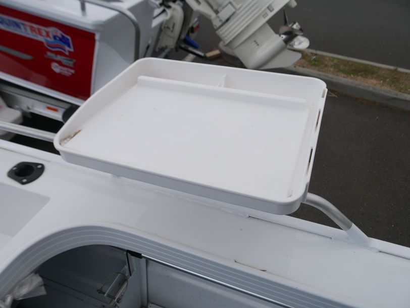 Quintrex 430 Fishabout - Runabout Quintrex 430 Fishabout - Runabout