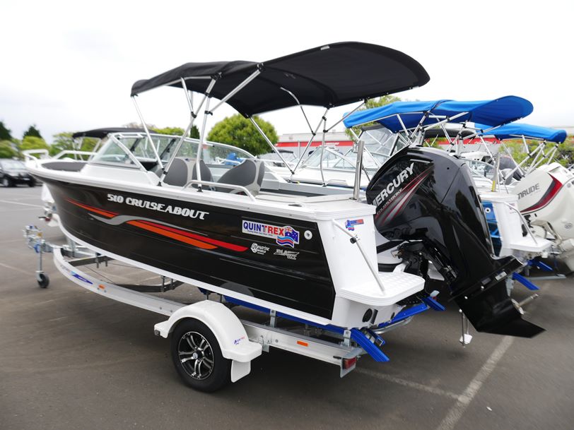 Quintrex 510 Cruiseabout - Bow Rider Quintrex 510 Cruiseabout - Bow Rider