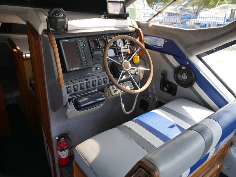 Whittley 2300 Cruisemaster Whittley 2300 Cruisemaster
