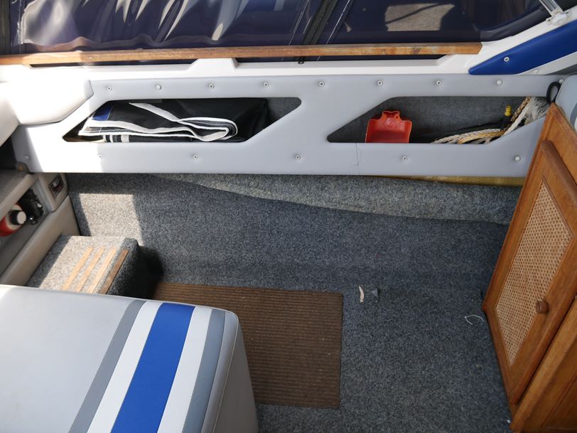 Whittley 2300 Cruisemaster Whittley 2300 Cruisemaster