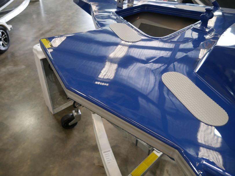 YELLOWFIN 7000 SOUTHERNER HARD TOP YELLOWFIN 7000 SOUTHERNER HARD TOP