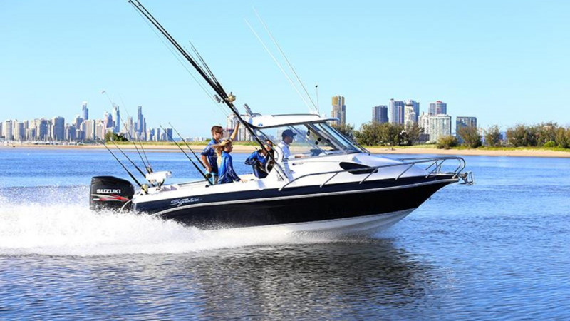 Haines Signature 650F Hardtop Haines Signature 650F Hardtop