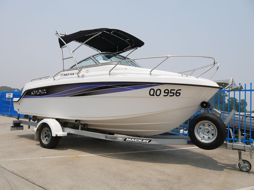 Atomix 560 WA Sports Cuddy Atomix 560 WA Sports Cuddy