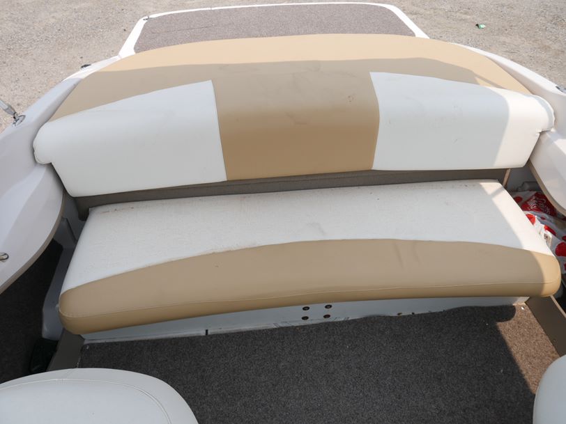 Four Winns H190 - Bow Rider Four Winns H190 - Bow Rider