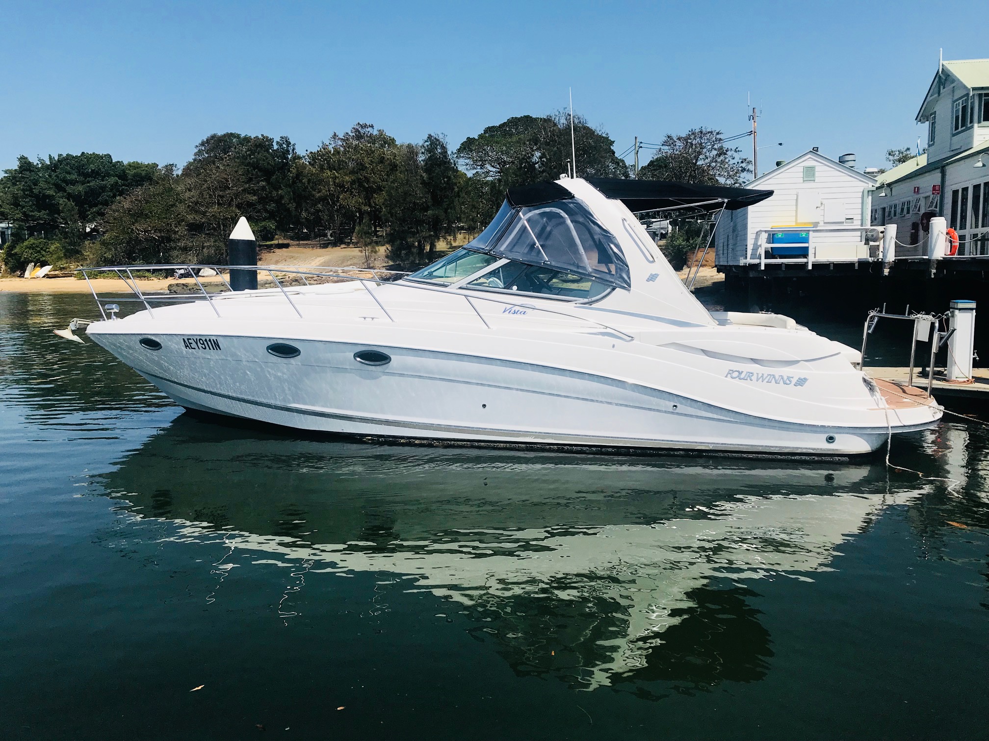2005-four-winns-348-vista-d-albora-marine-boat-sales