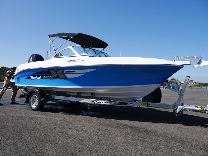 Revival R560 X-Rider Bow Rider Revival R560 X-Rider Bow Rider