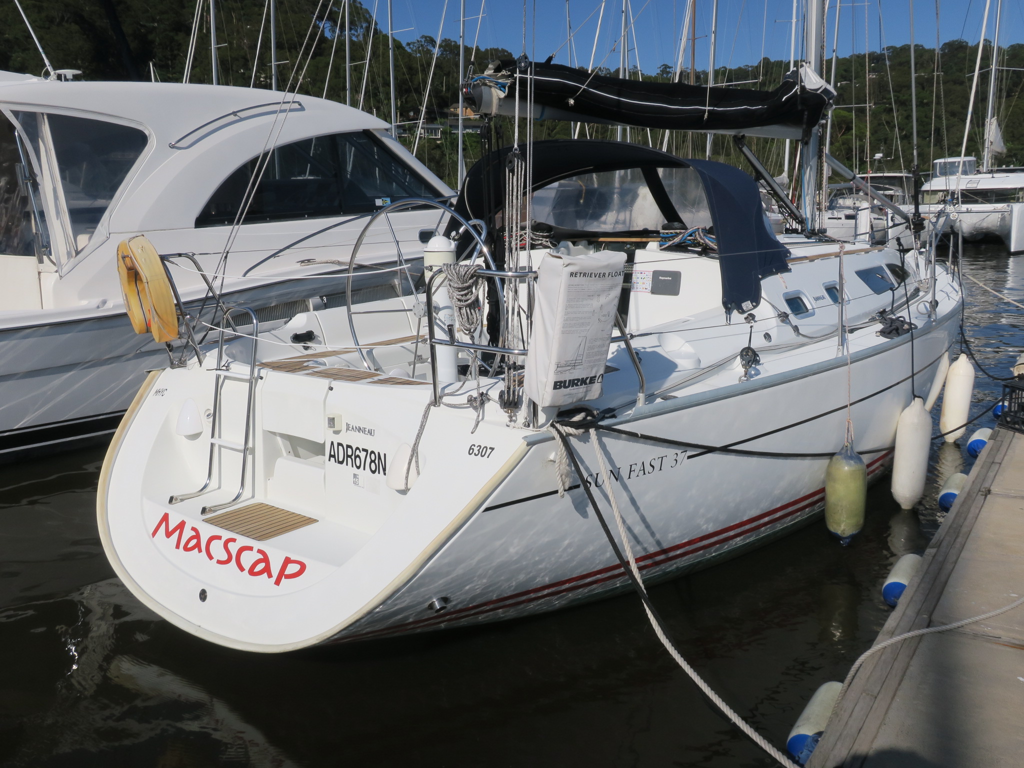 2001 Jeanneau Sun Fast 37