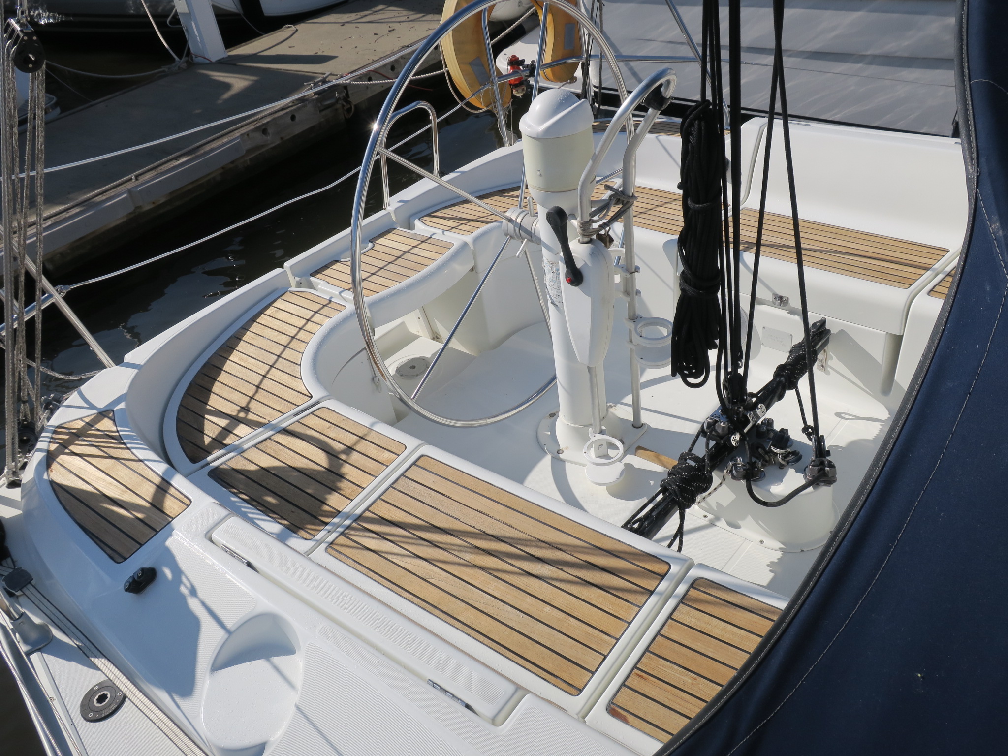 2001 Jeanneau Sun Fast 37
