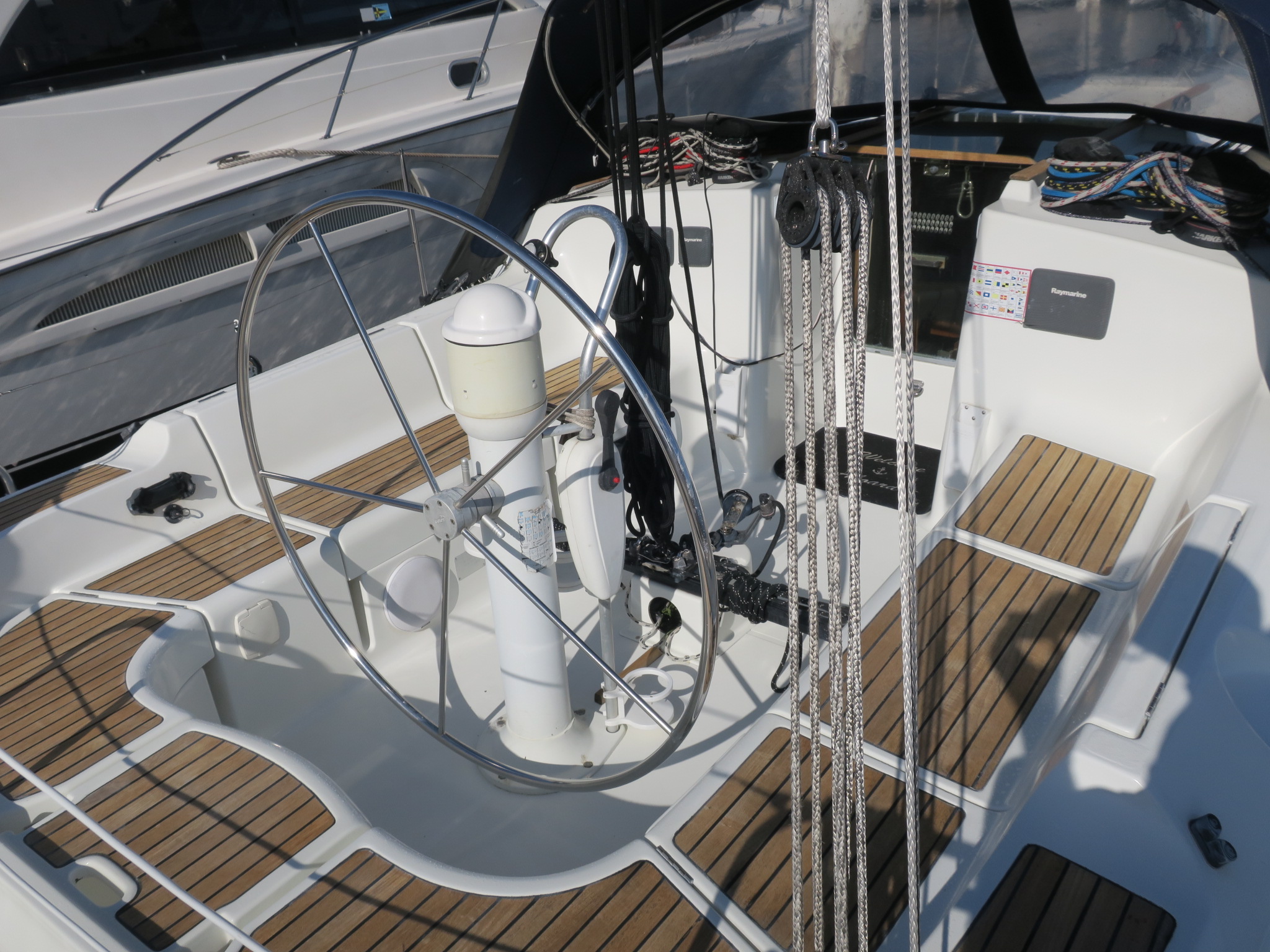 2001 Jeanneau Sun Fast 37