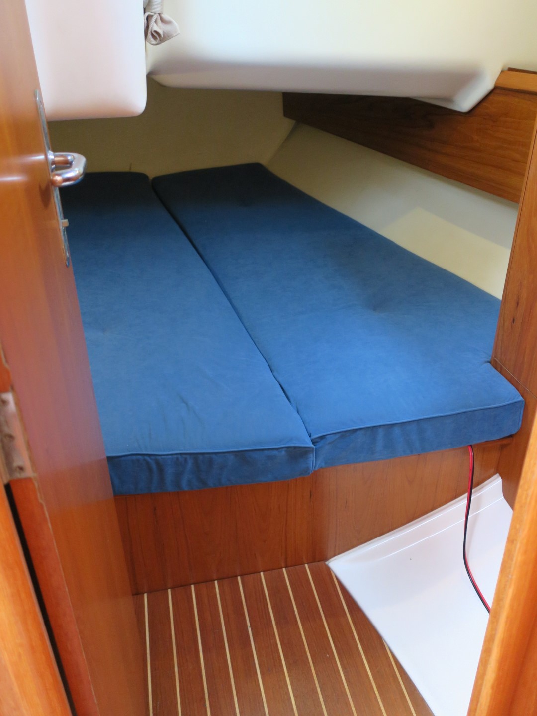 2001 Jeanneau Sun Fast 37