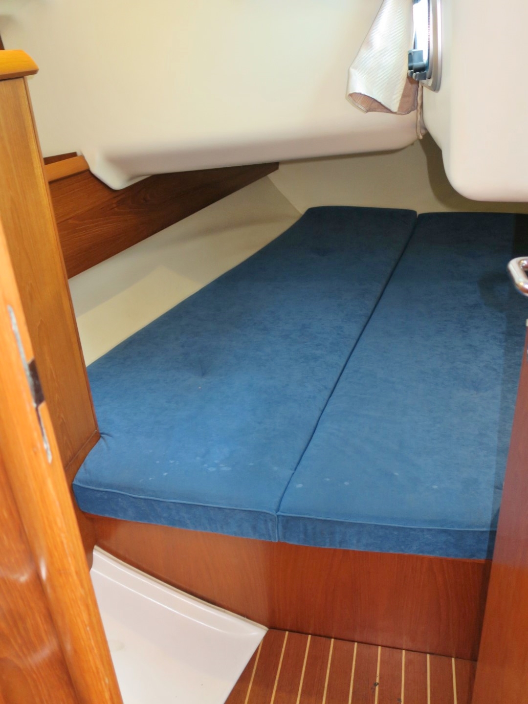 2001 Jeanneau Sun Fast 37