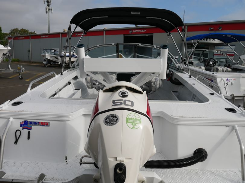 Quintrex 430 Fishabout Escape - Runabout Quintrex 430 Fishabout Escape - Runabout
