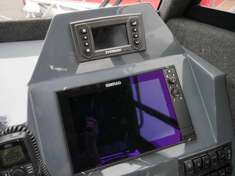 YELLOWFIN 7000 SOUTHERNER HARD TOP YELLOWFIN 7000 SOUTHERNER HARD TOP