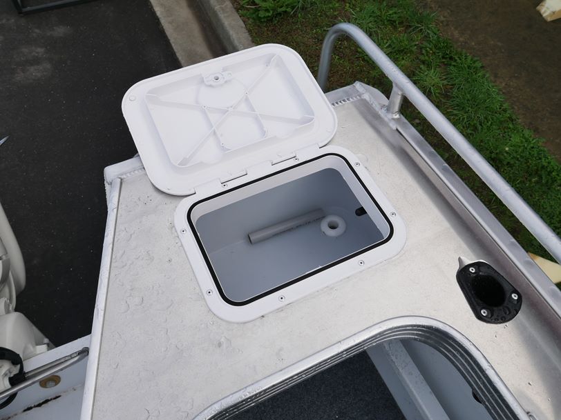 Quintrex 490 Renegade SC - Side Console Quintrex 490 Renegade SC - Side Console