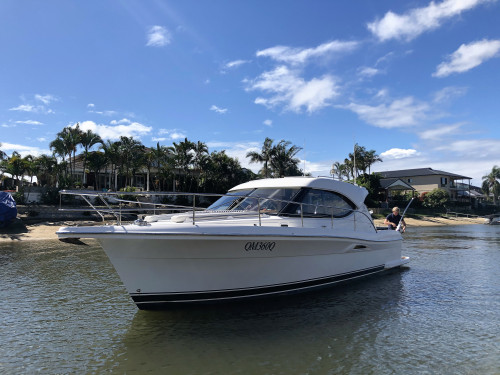 2007 Riviera 3600 Sports Yacht 2007 Riviera 3600 Sports Yacht