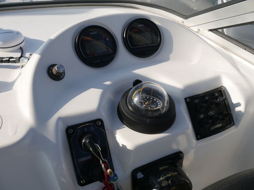 Streaker 545 Bluewater - Cabin Boat Streaker 545 Bluewater - Cabin Boat