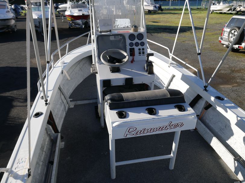 Quintrex 560 Legend - Centre Console Quintrex 560 Legend - Centre Console
