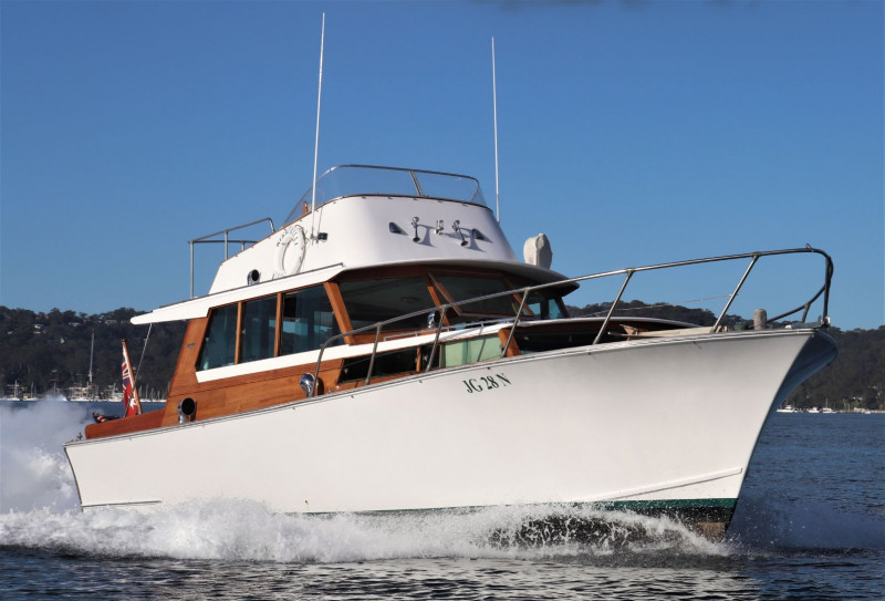 Halvorsen 40' Flybridge Crusier Halvorsen 40' Flybridge Crusier