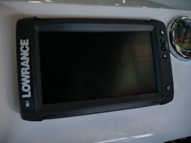 Quintrex 610 Trident - Soft Top Quintrex 610 Trident - Soft Top