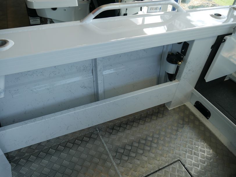 Quintrex 610 Trident - Soft Top Quintrex 610 Trident - Soft Top