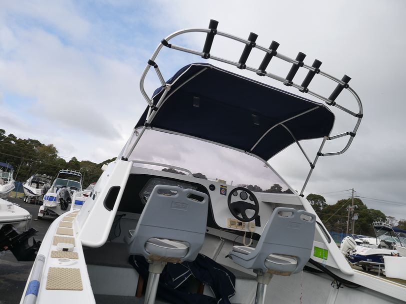 Stacer 525 SeaRunner Cabin Boat Stacer 525 SeaRunner Cabin Boat
