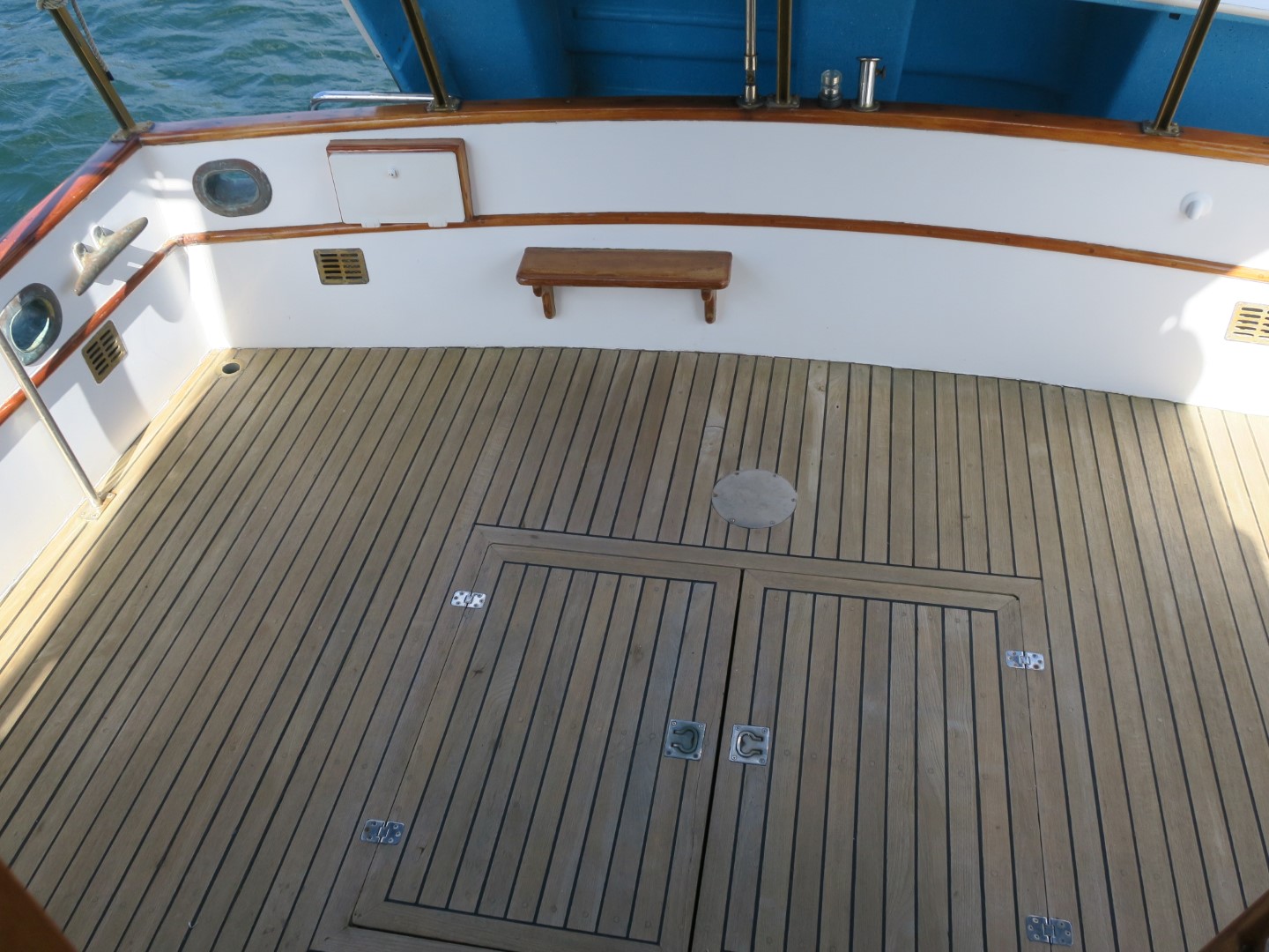 Grand Banks 32