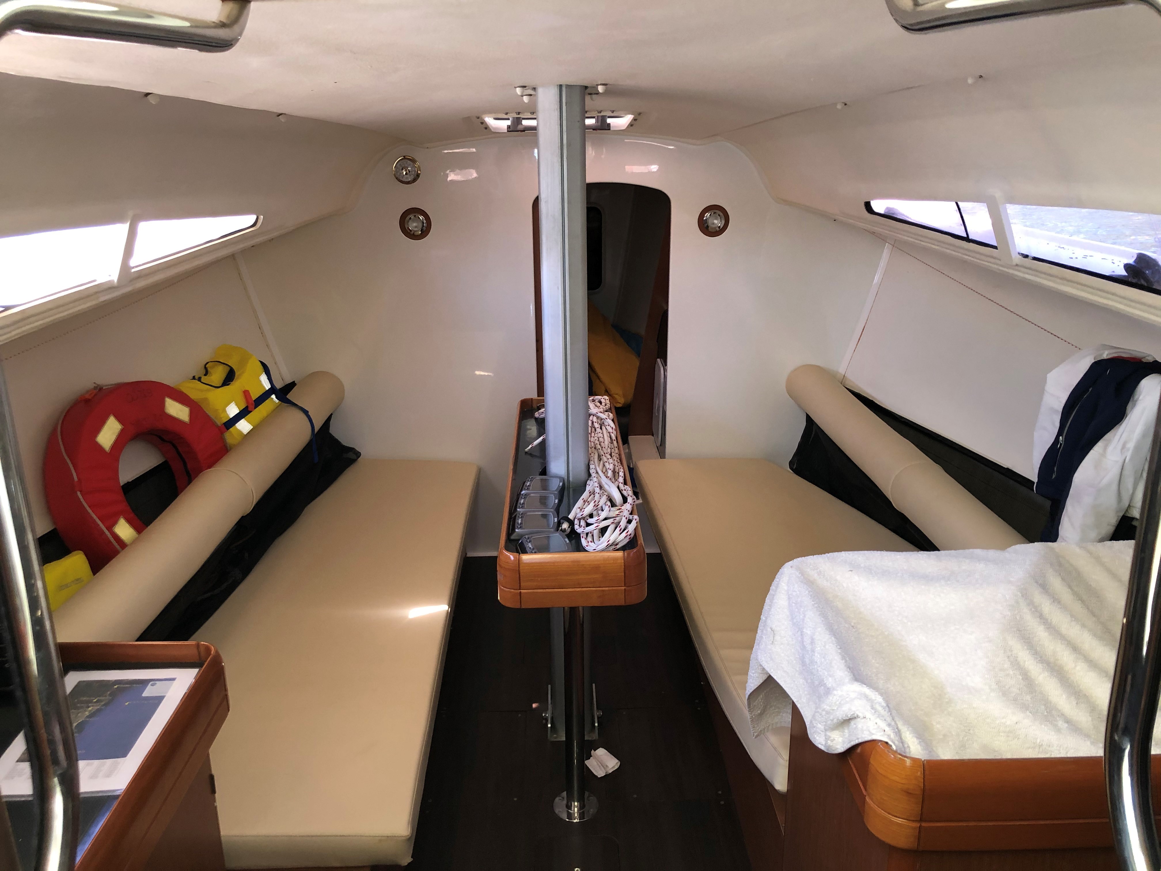 2009 Jeanneau Sun Fast 3200