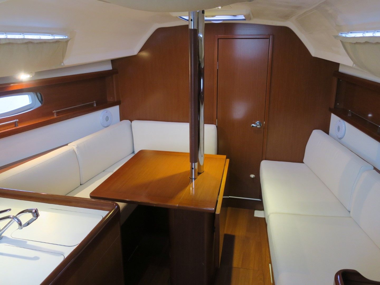 2011 Beneteau Oceanis 31