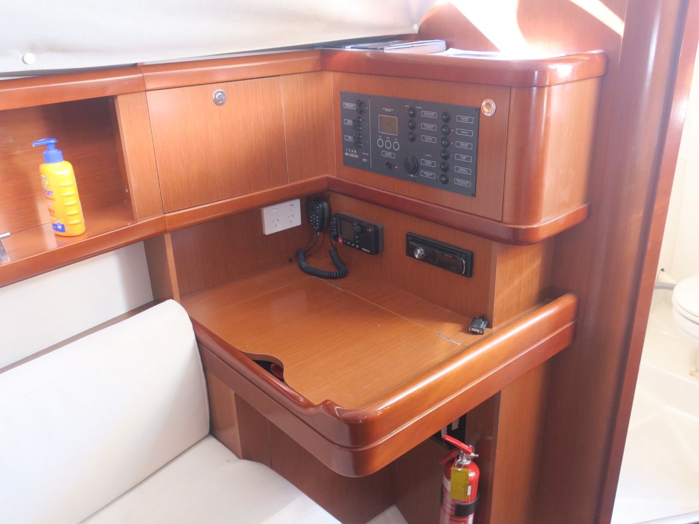 2011 Beneteau Oceanis 31