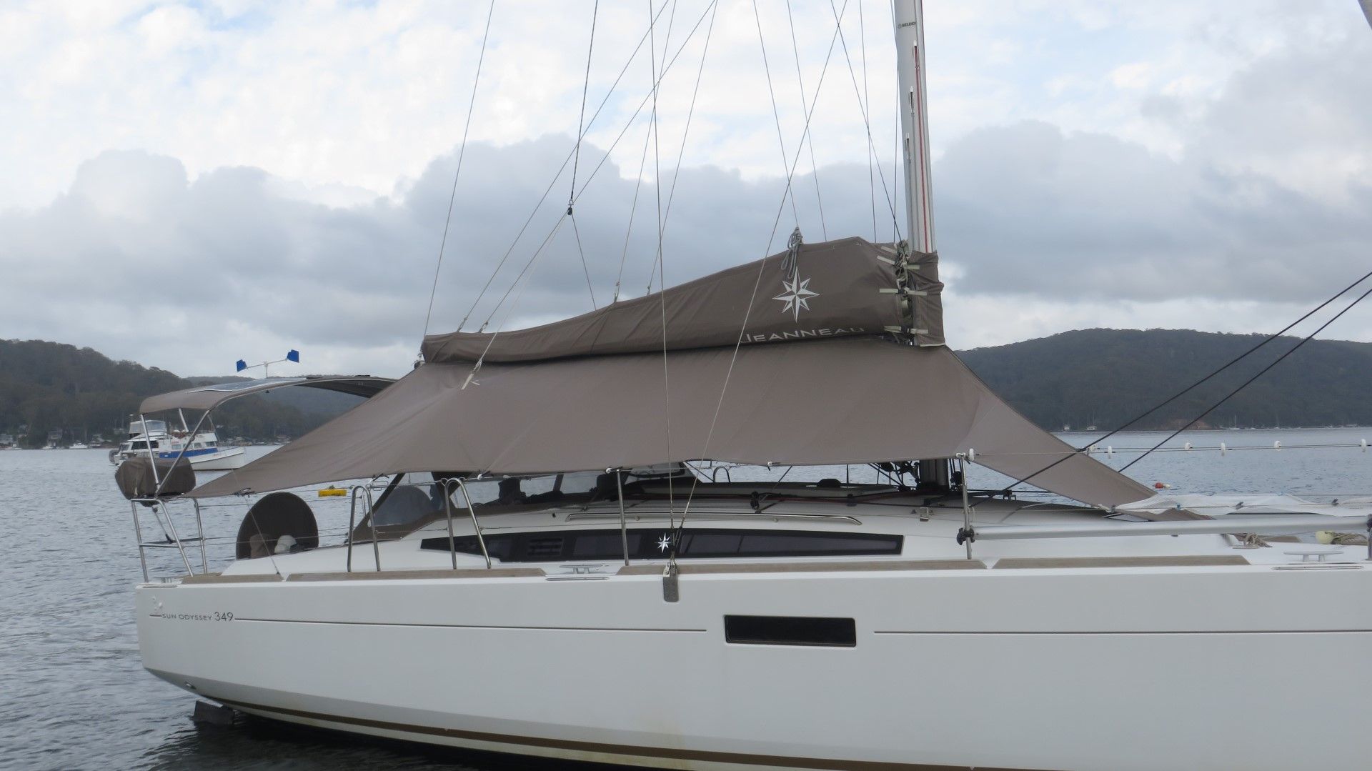 2014 Sun Odyssey 349