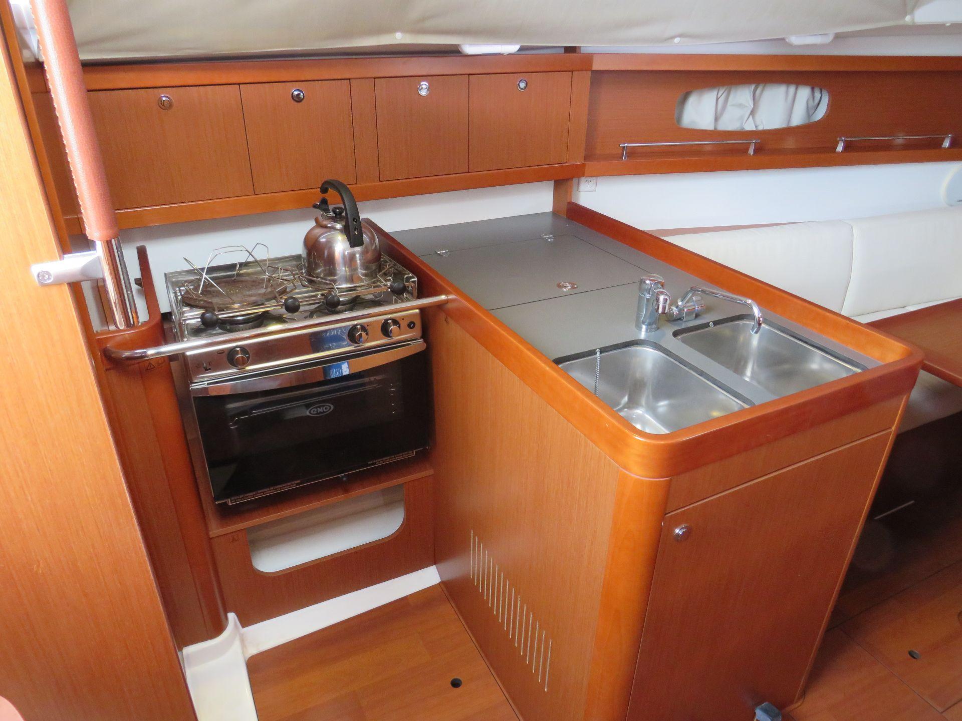 Beneteau Oceanis 31