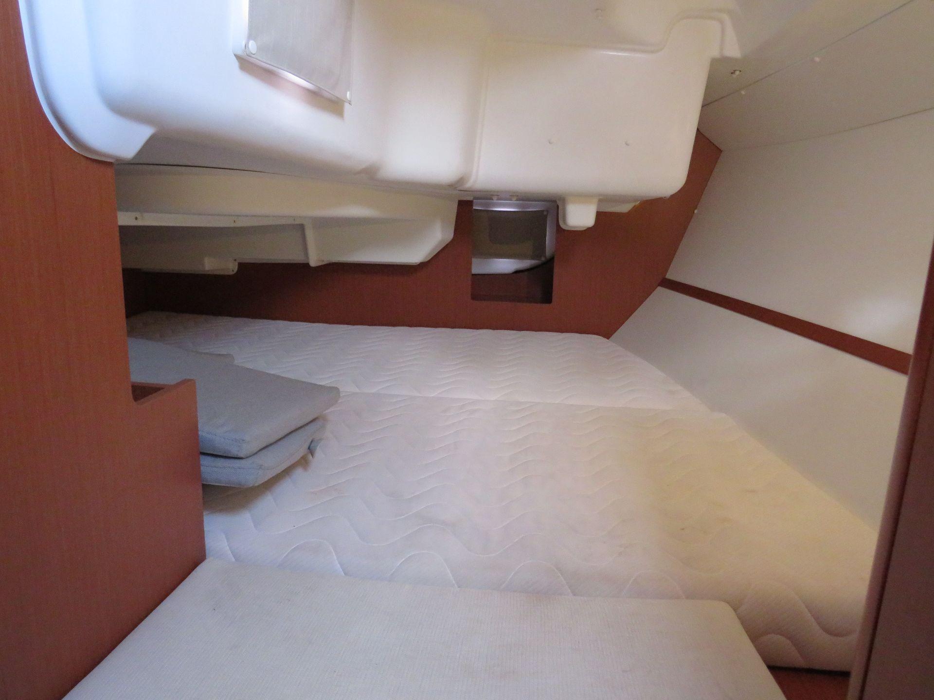 Beneteau Oceanis 31
