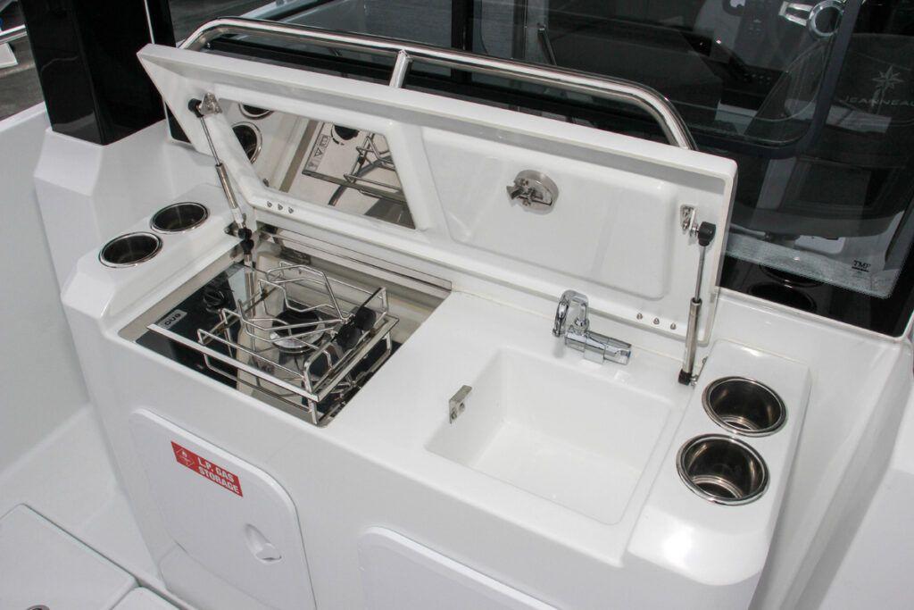 2023 Jeanneau Merry Fisher 795 Sport Series 2