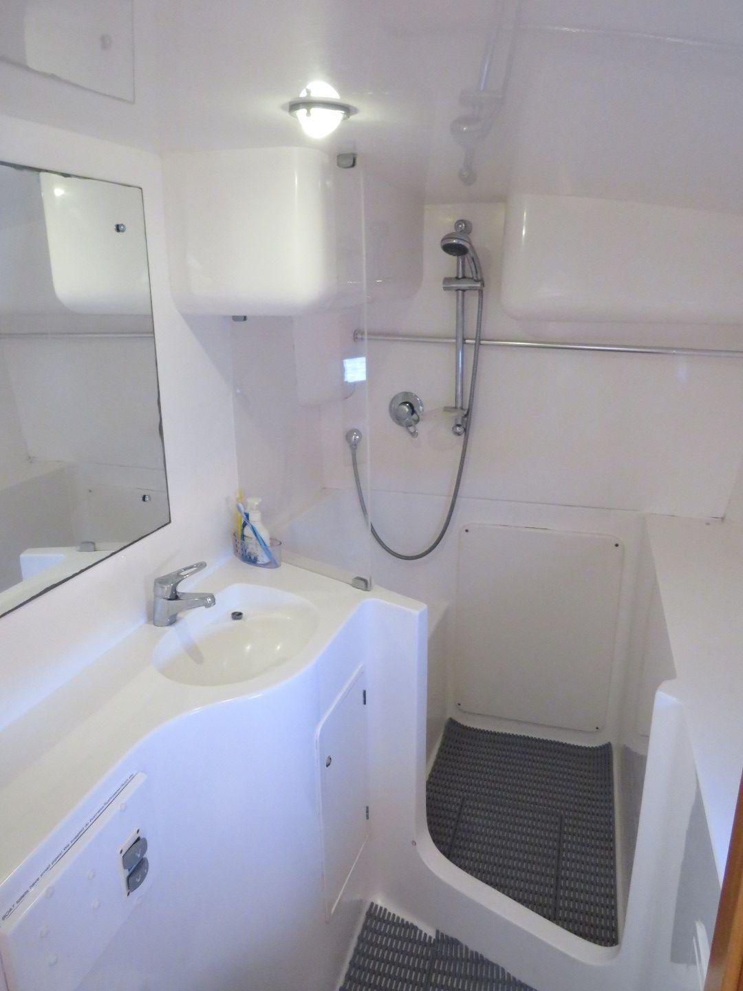 2005 Tasman C-35 Cruising Catamaran