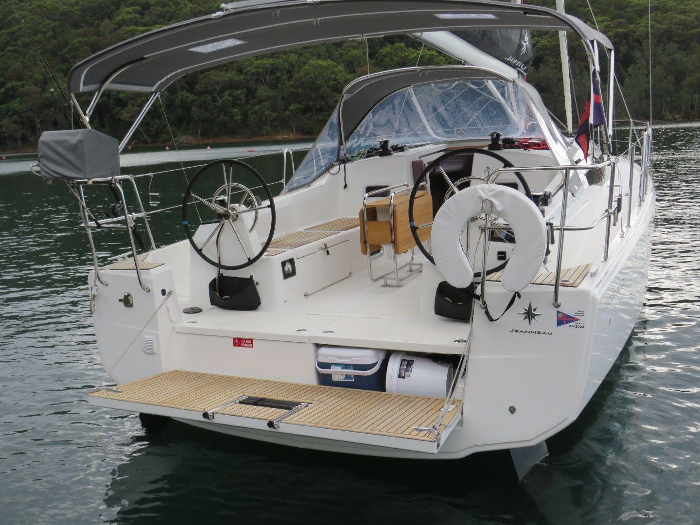 2023 Jeanneau Sun Odyssey 380