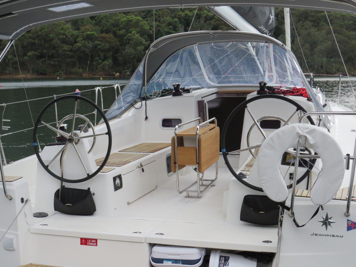 2023 Jeanneau Sun Odyssey 380