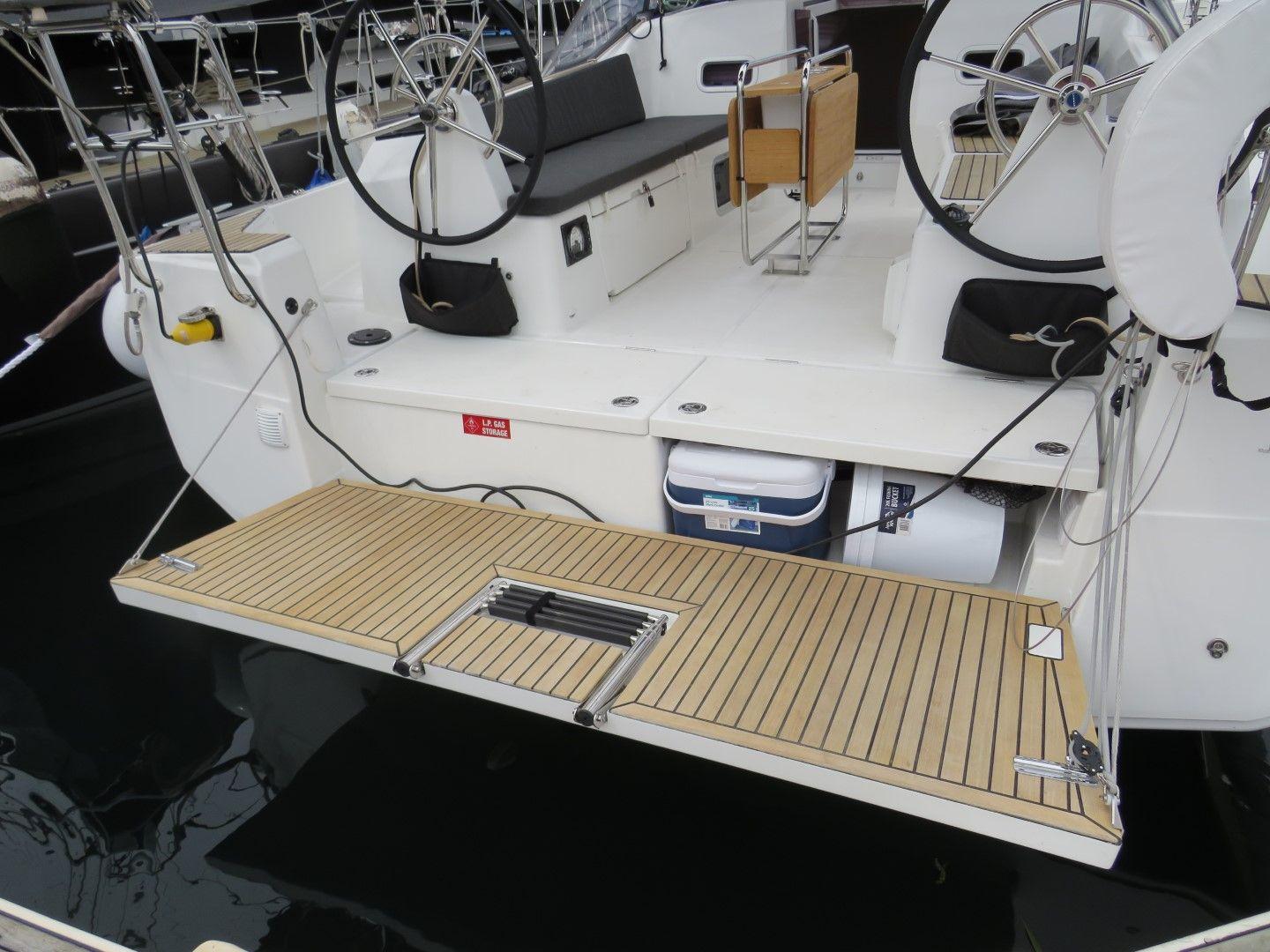 2023 Jeanneau Sun Odyssey 380