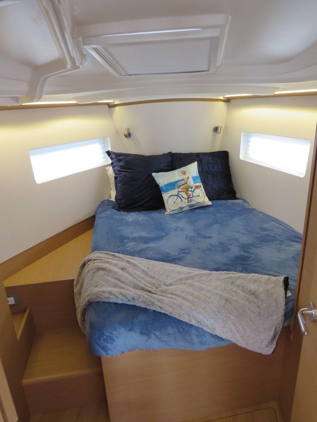 2023 Jeanneau Sun Odyssey 380