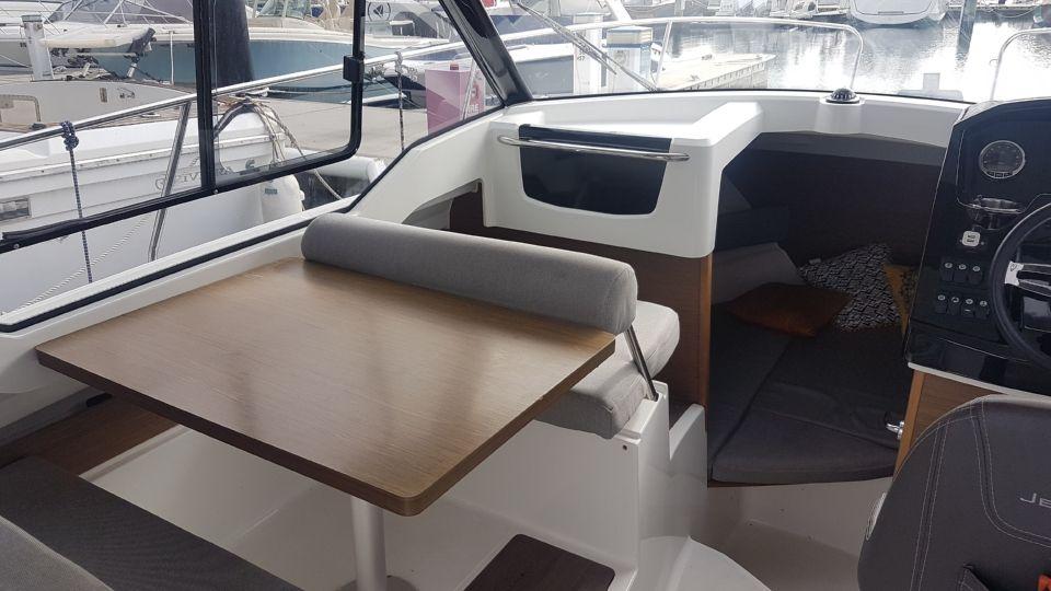 2018 JEANNEAU MERRY FISHER 795
