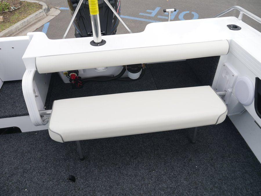 Quintrex 520 Cruiseabout Bow Rider (#62254) Quintrex 520 Cruiseabout Bow Rider (#62254)