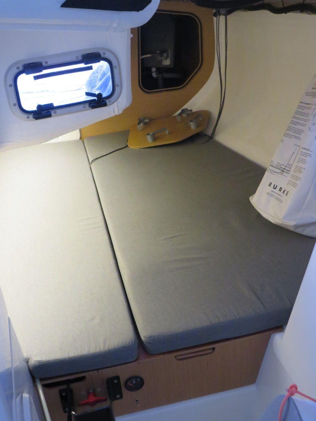 2020 Jeanneau Sun Fast 3300 